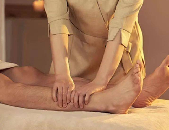 深圳悦心瑜伽减压馆