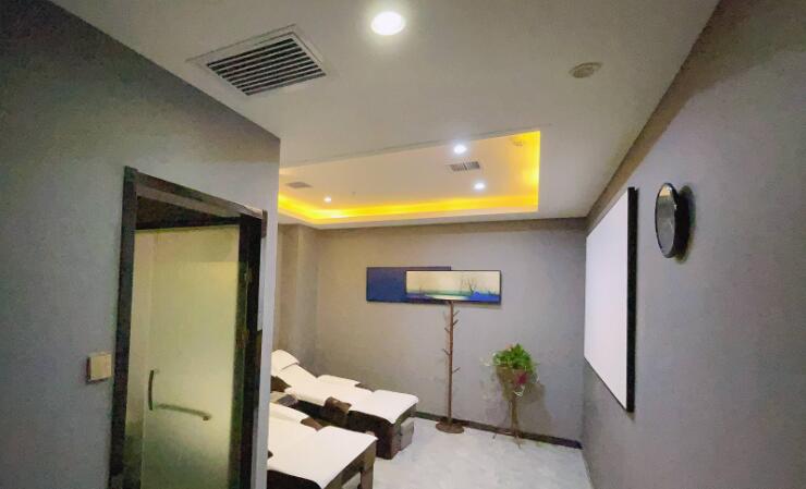 深圳和风桑拿中心