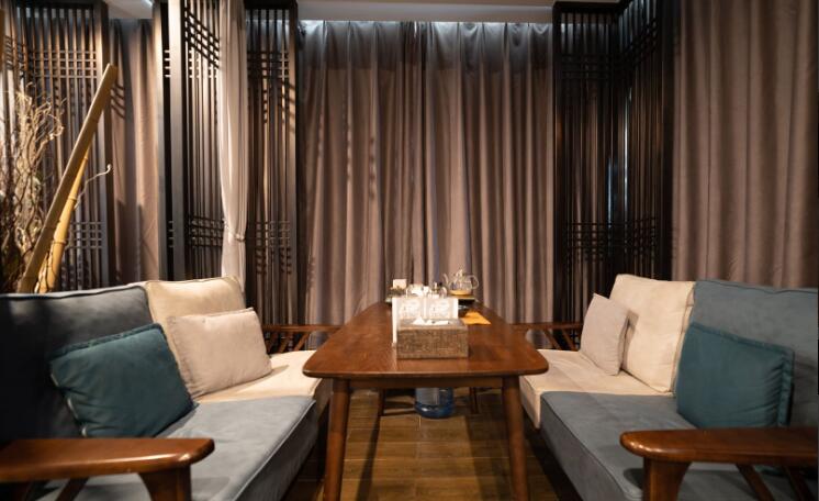 深圳和风桑拿中心